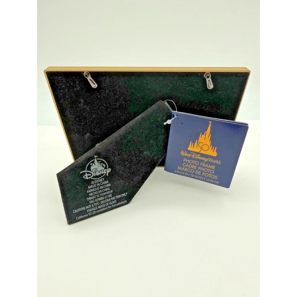 NWT Walt Disney World Official Merchandise 50th Anniversary Castle Frame 4x6